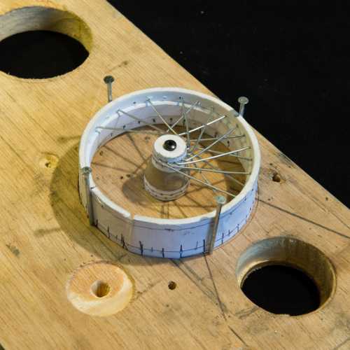 Prototype pour rayonnage d'une roue de la FIAT 806