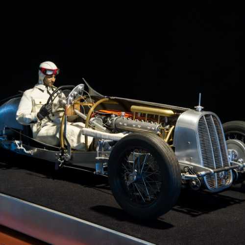 Fiat 806 Grand Prix Corsa 1927 avec sa nouvelle calandre.