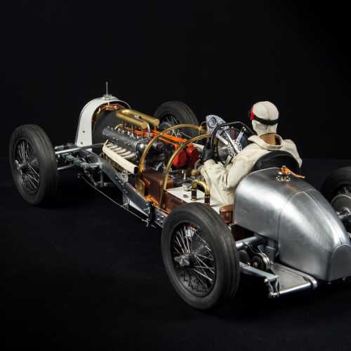 Voiture de course 1927 Fiat 806