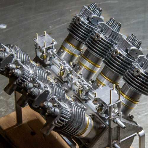 Montage des platines support boitier d'allumage et pompe à eau - GN JAP v8 1/6