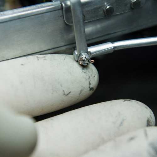 Illusion parfaite de l'écrou cannelé et de sa goupille Fiat 806