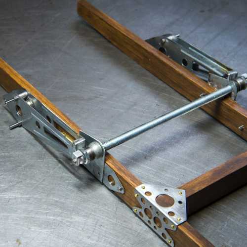 Vue d'ensemble partie train arrière GN JAP v8 cyclecar