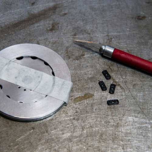 Disque avant d'embrayage.